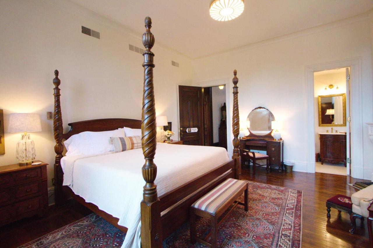 Louisville Bourbon Inn Pokój zdjęcie