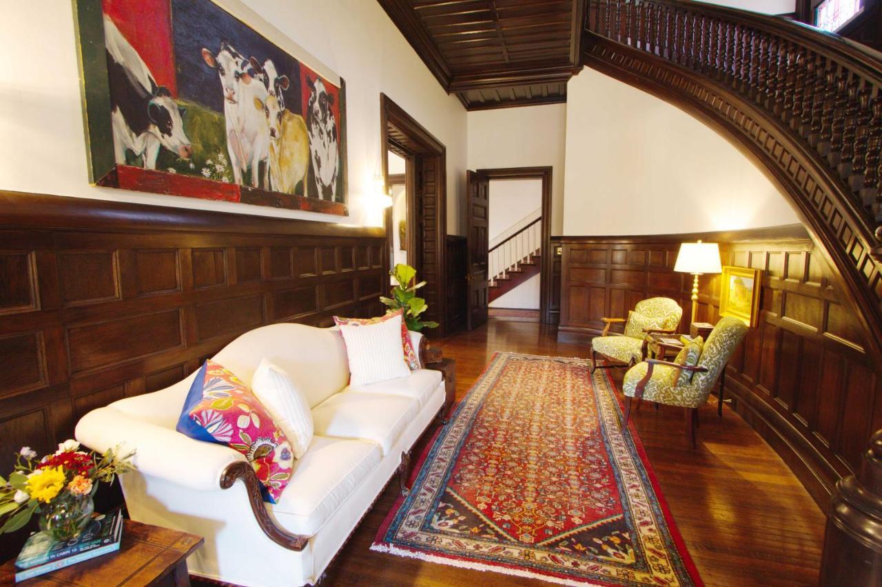 Louisville Bourbon Inn Zewnętrze zdjęcie